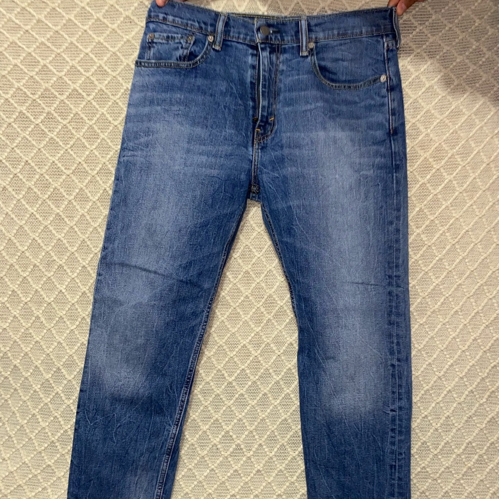 Levi washed jeans